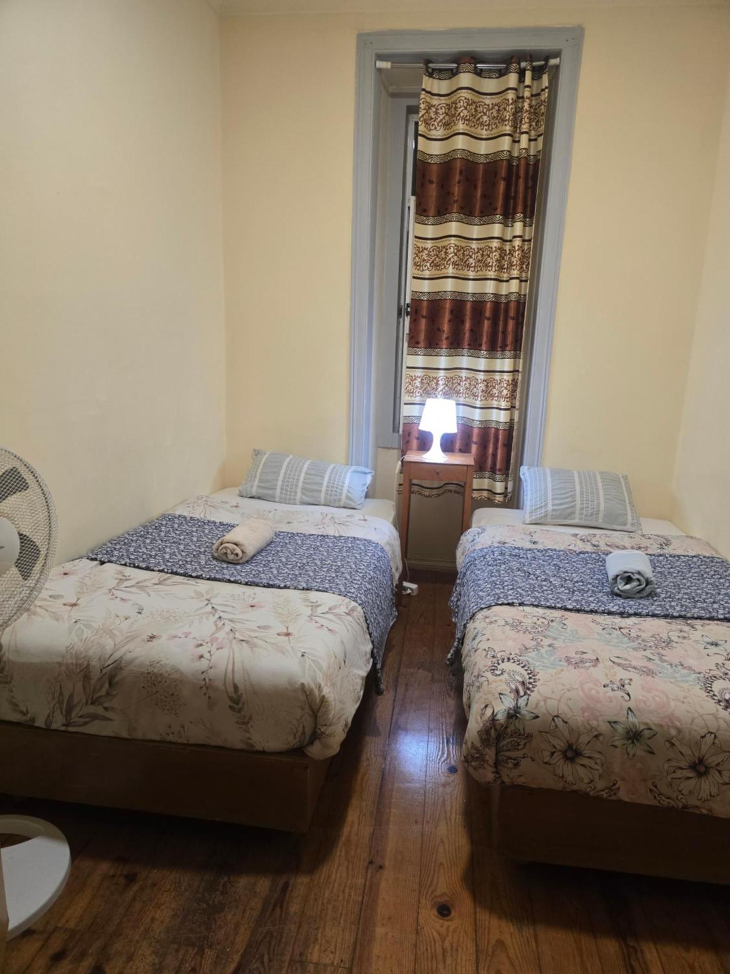LisBangla Guest House Lisboa Extérieur photo